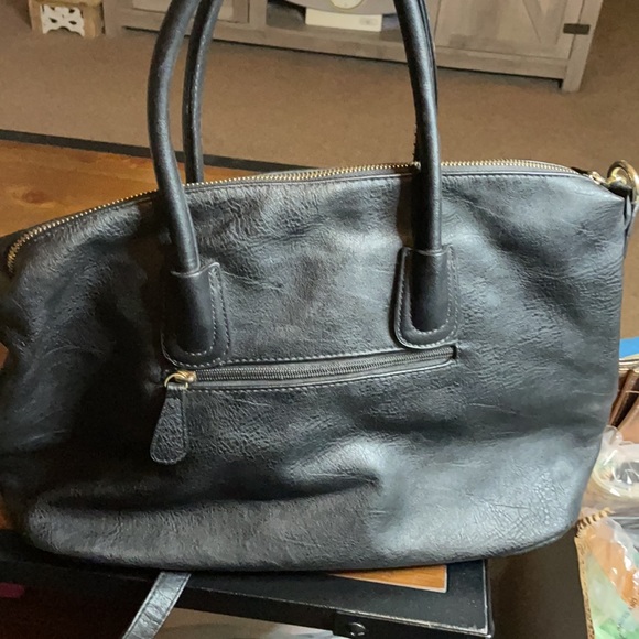 MG Collection Purses EUC - Picture 3 of 12